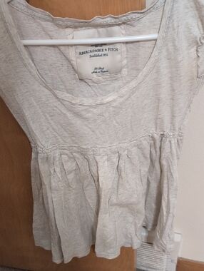 Y2K Abercrombie & Fitch Cream Label Tee with Black Print